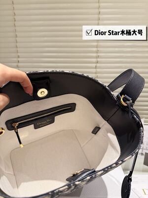 Dior Star Book Tote view 3