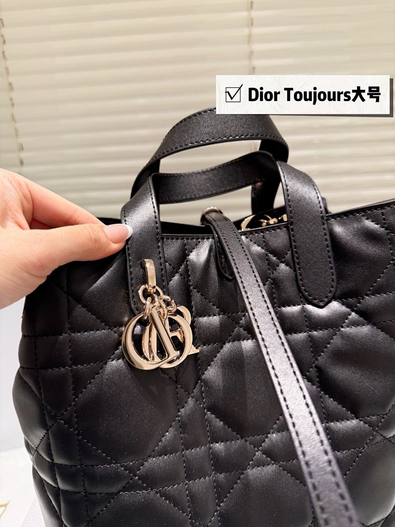 Dior Toujours Large Tote view