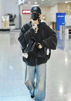Balenciaga Cagole Bag view 3