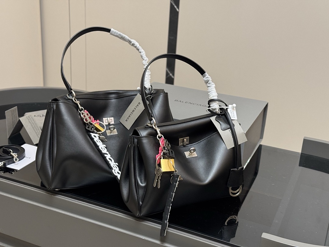 Balenciaga Cagole Bag view
