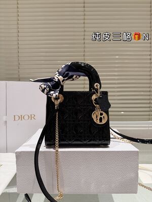 Dior Lady Dior Bag view 11