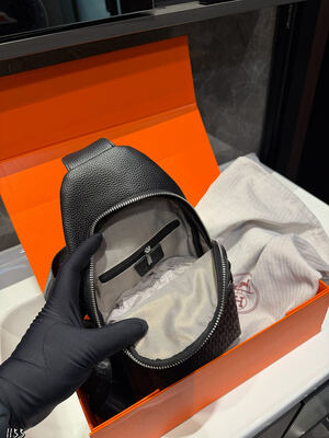 Hermes Shoulder Bag view 2