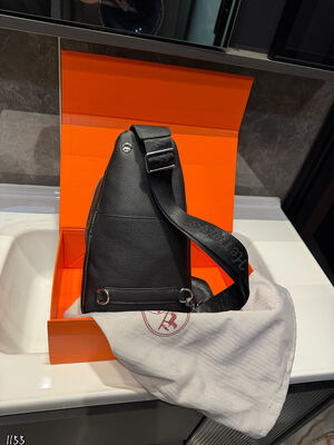 Hermes Shoulder Bag view 14