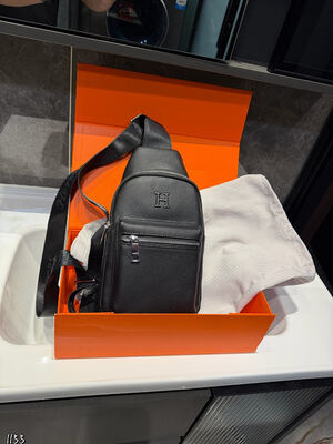 Hermes Shoulder Bag view 17