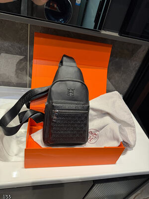 Hermes Shoulder Bag view 9