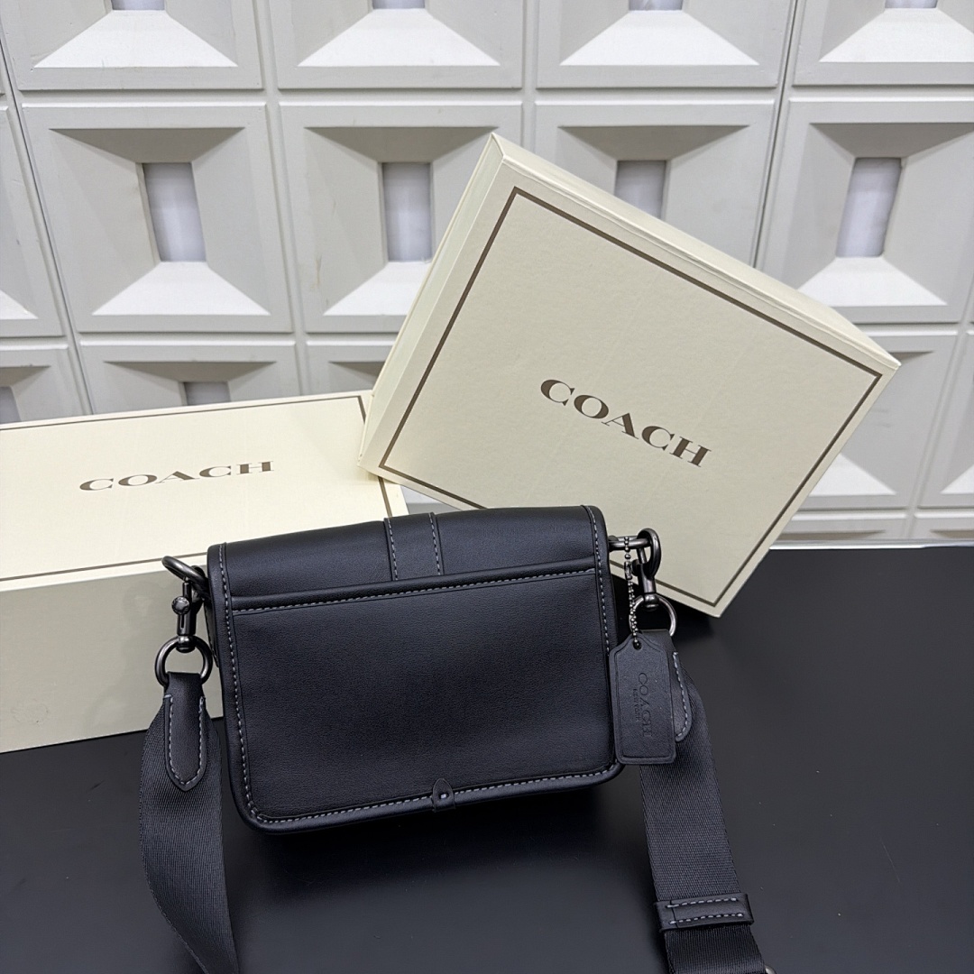 Coach Crossbody Bag view