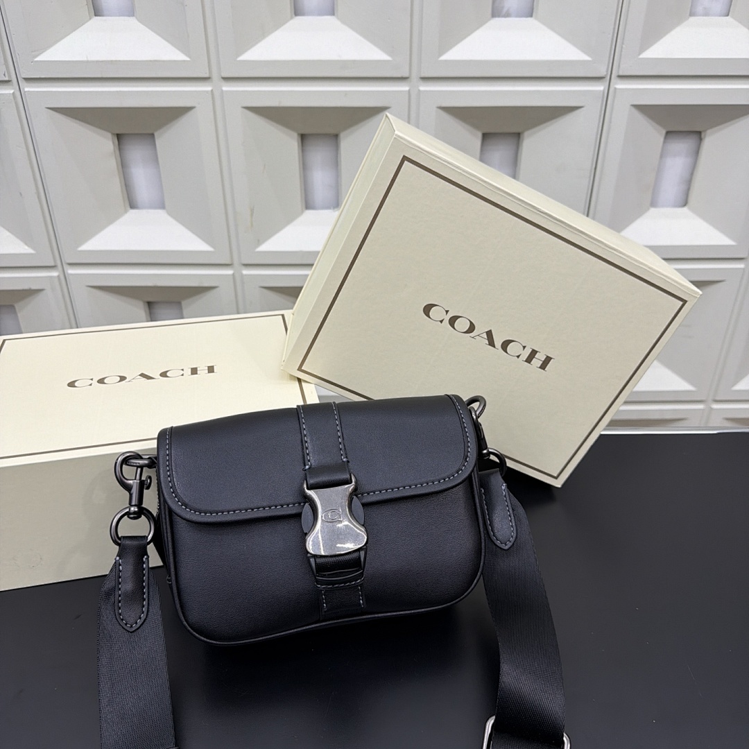 Coach Crossbody Bag view