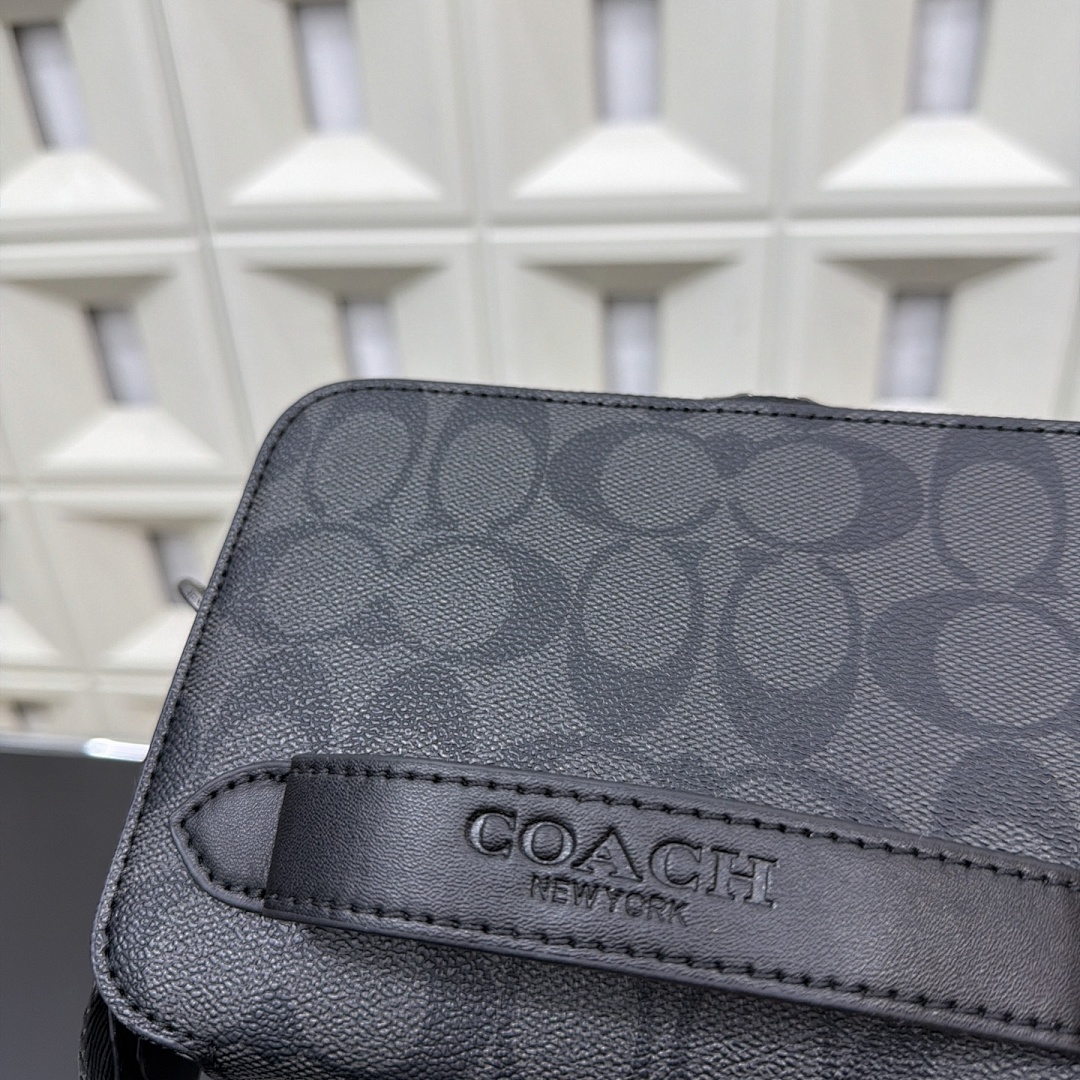Coach Camera Bag view