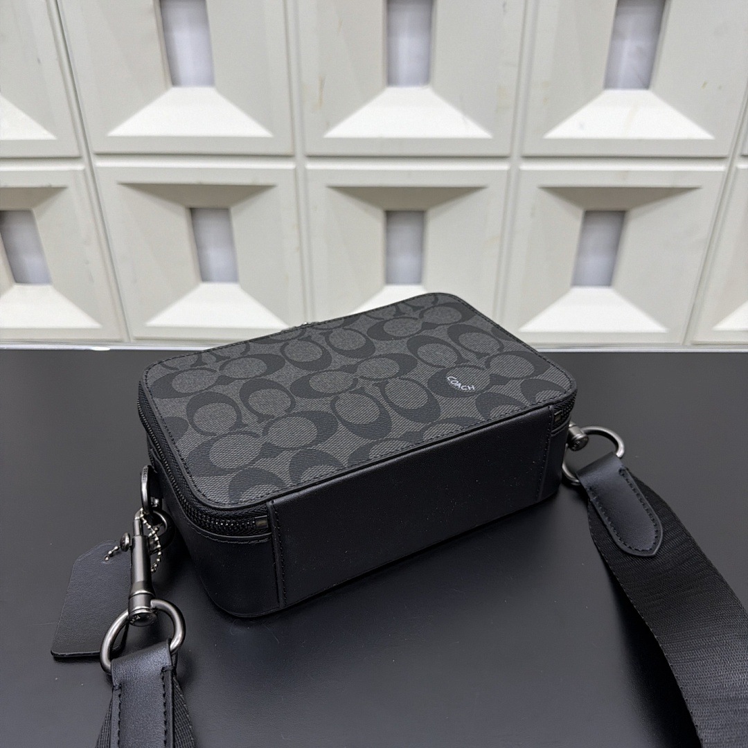 Coach Crossbody Bag view