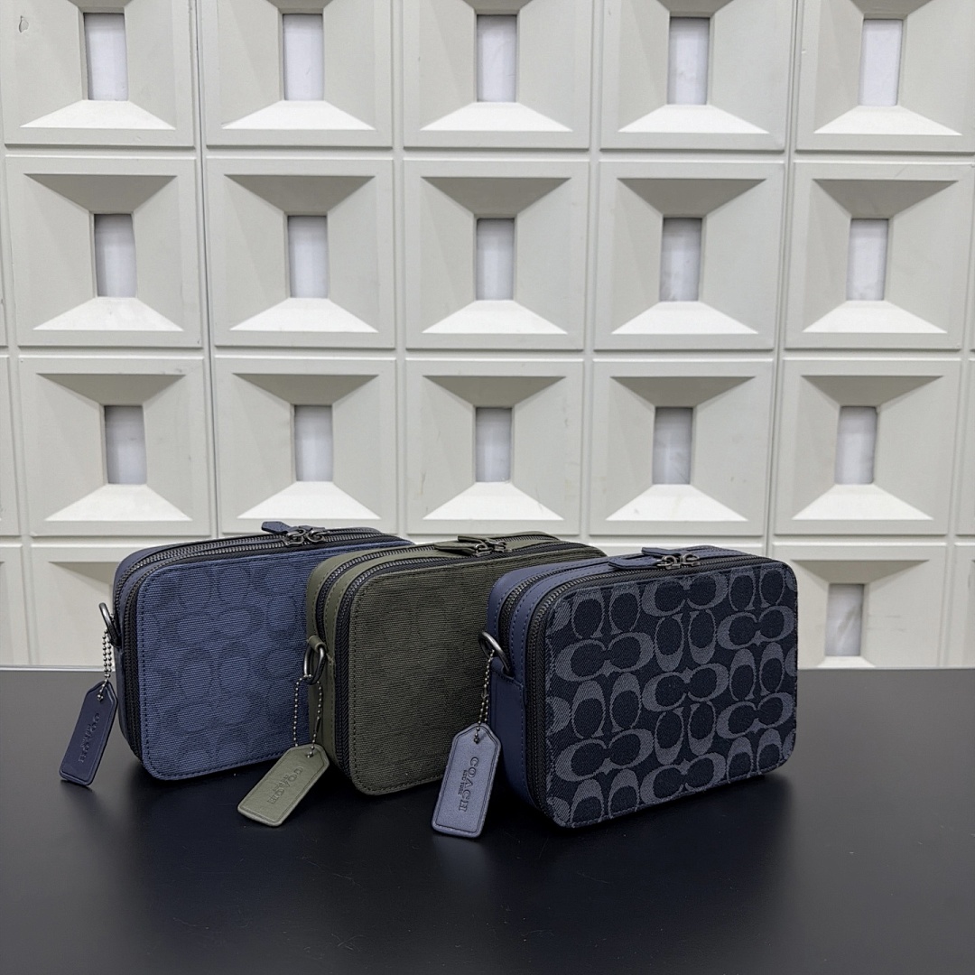 Coach Crossbody Bag view