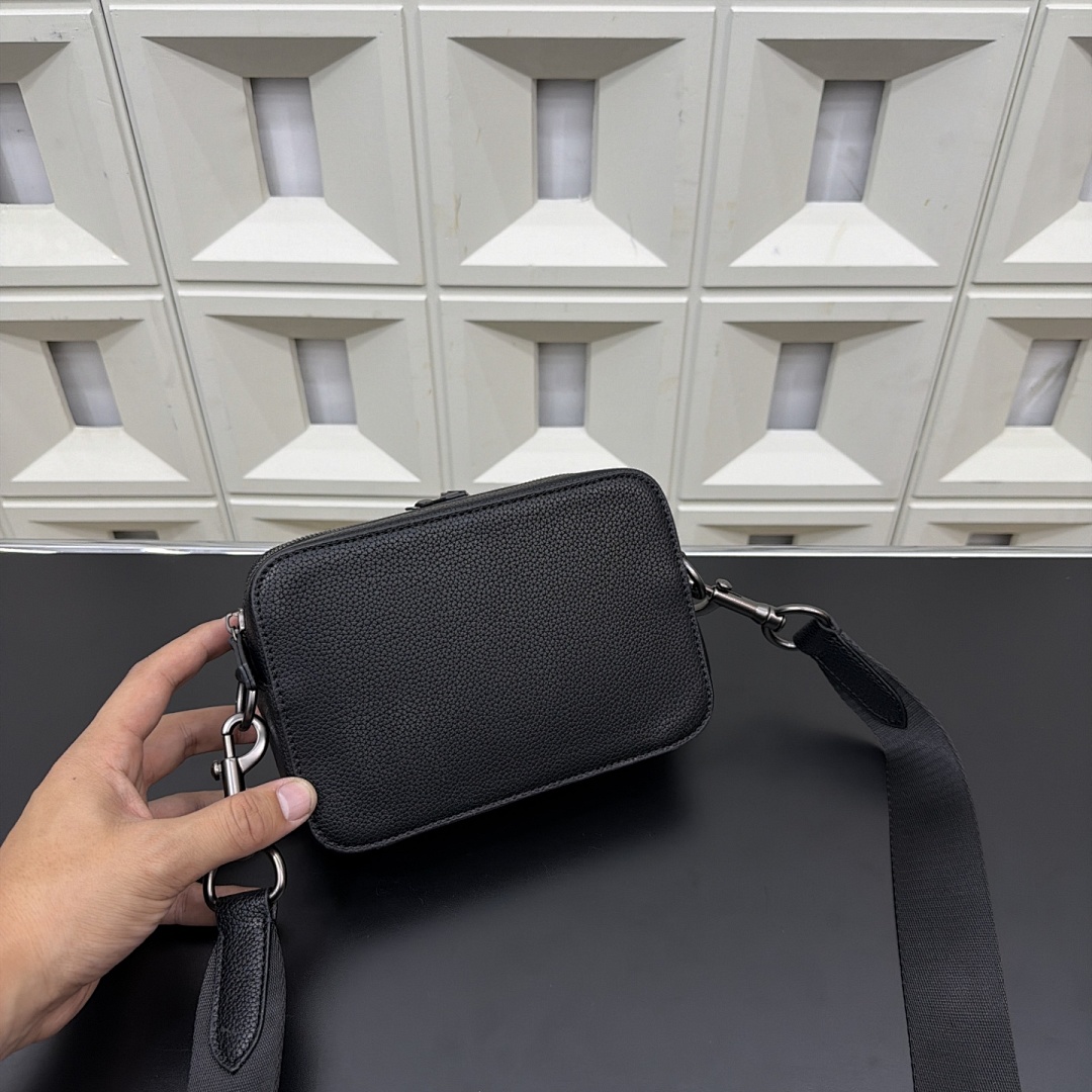 Coach Crossbody Bag view