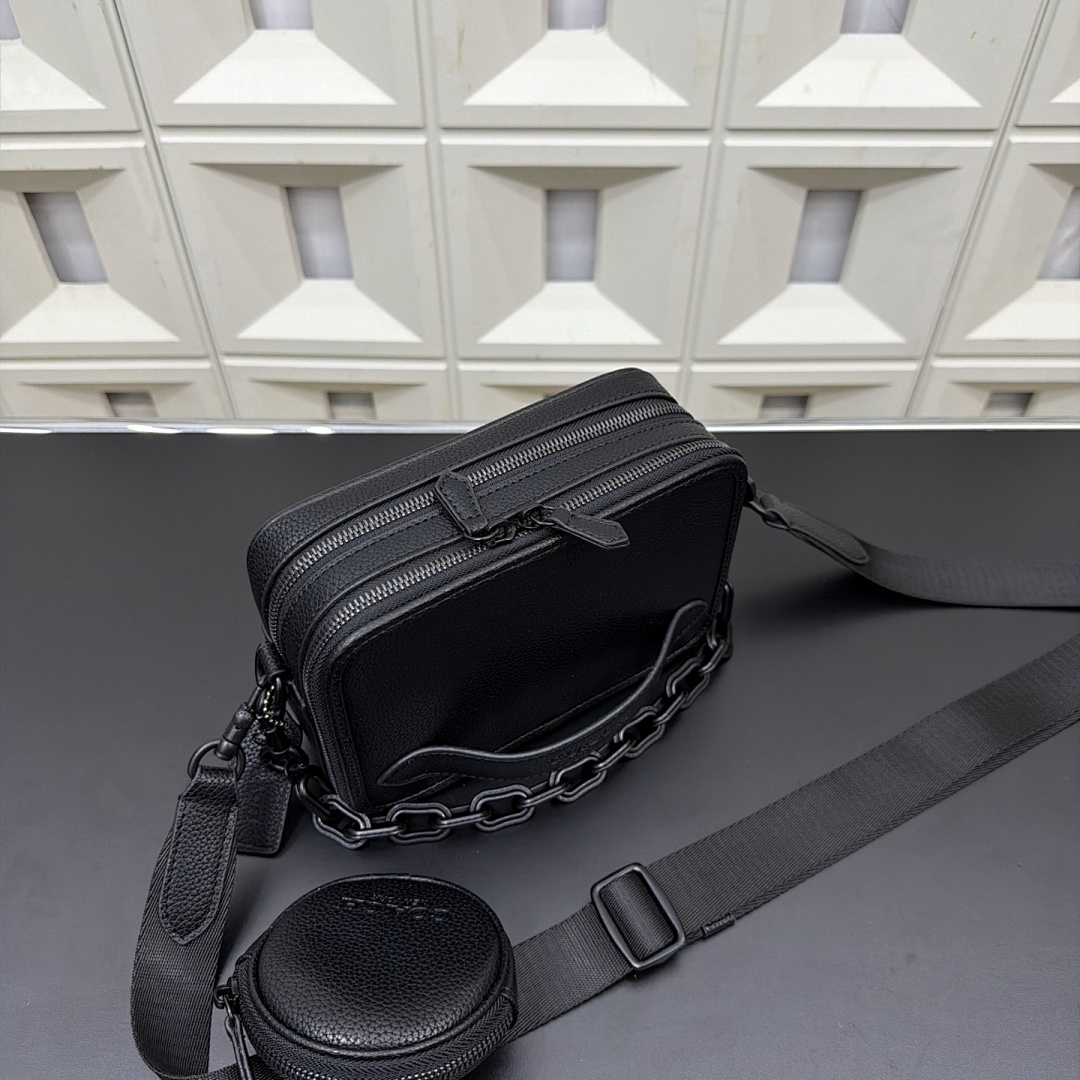 Coach Camera Bag view