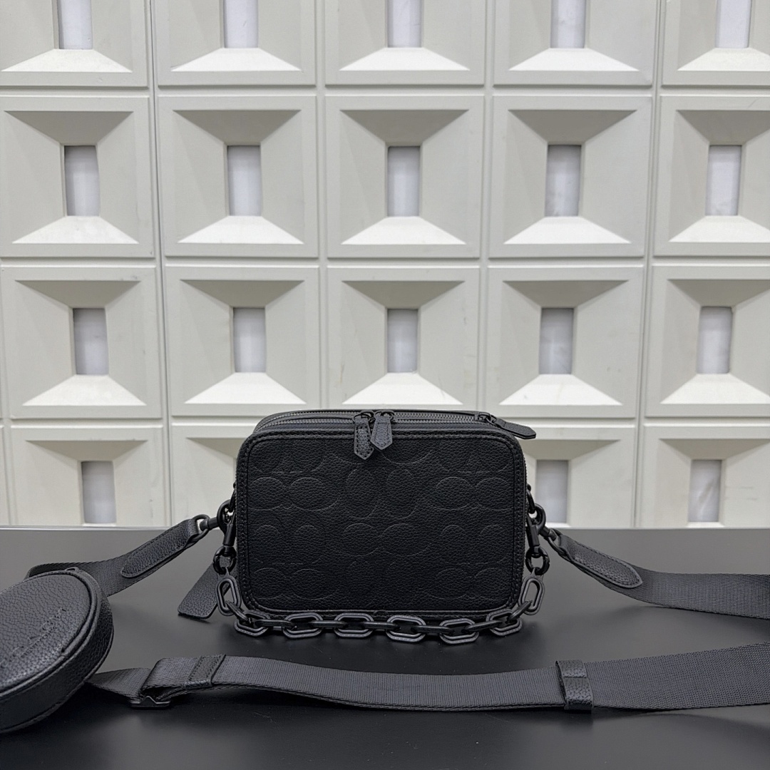 Coach Camera Bag view