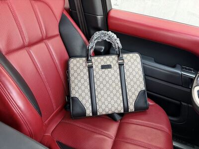Gucci GG Supreme Cosmetic Case view 6