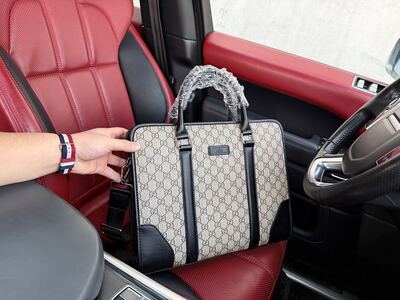Gucci GG Supreme Cosmetic Case view 7