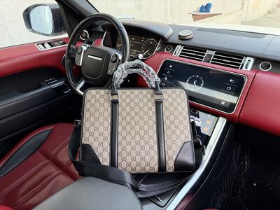 Gucci GG Supreme Cosmetic Case view 8