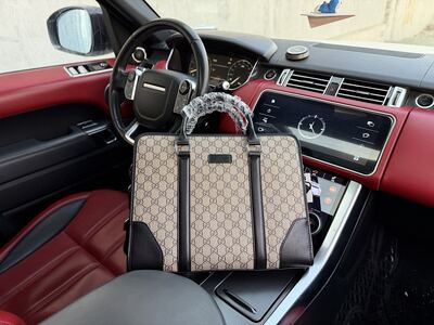 Gucci GG Supreme Cosmetic Case view 9