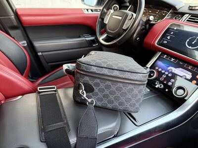 Gucci GG Supreme Cosmetic Case view 12