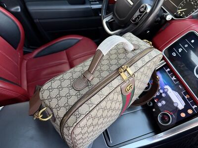 Gucci GG Supreme Cosmetic Case view 23