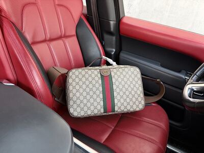 Gucci GG Supreme Cosmetic Case view 27