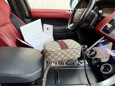 Gucci GG Supreme Cosmetic Case view 3