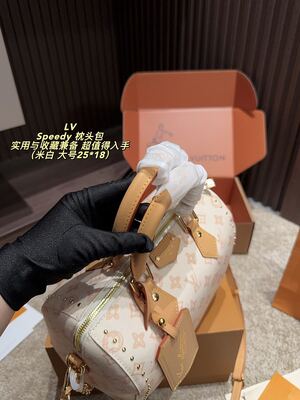 Louis Vuitton Speedy view 4