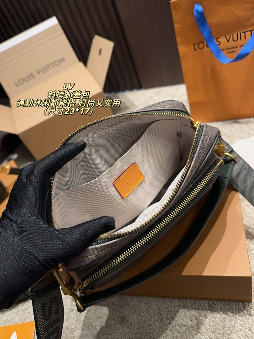 Louis Vuitton Camera Bag view