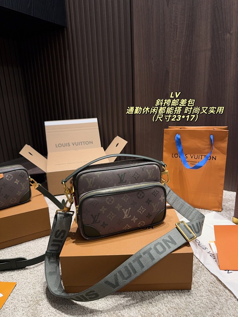 Louis Vuitton Camera Bag view
