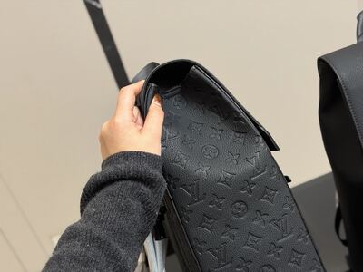 Louis Vuitton Wallet view 4