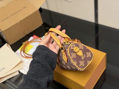 Louis Vuitton Speedy view 13