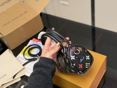 Louis Vuitton Speedy view 4