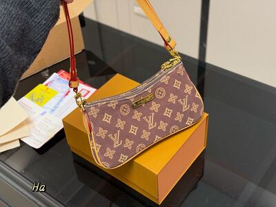 Shoulder Bag view 7