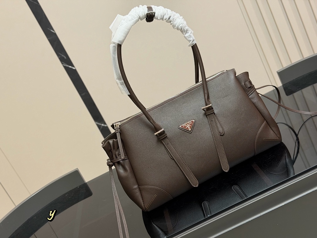 Prada Shoulder Bag view