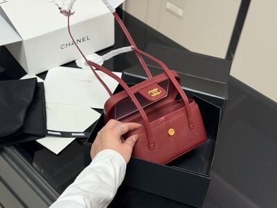 Chanel Caviar Crossbody Wallet view 5