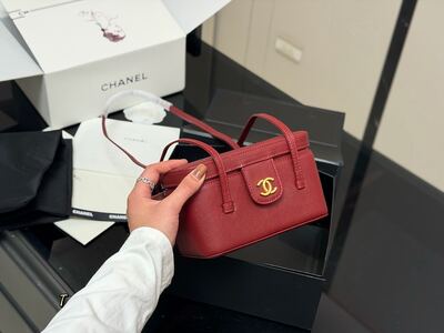 Chanel Caviar Crossbody Wallet view 8