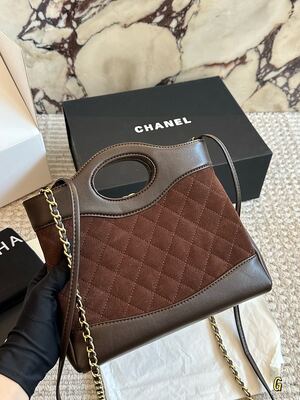 Chanel Classic Flap Caviar Leather view 15