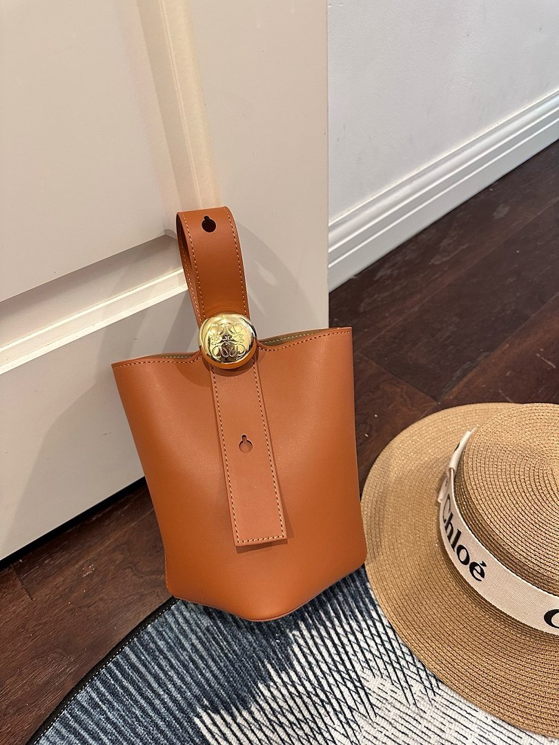 Loewe Bucket Bag view
