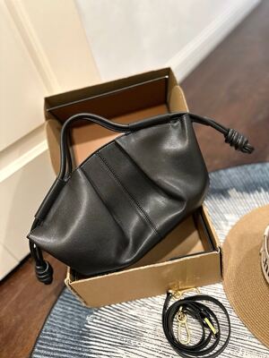 Loewe Puzzle Shoulder Bag view 4
