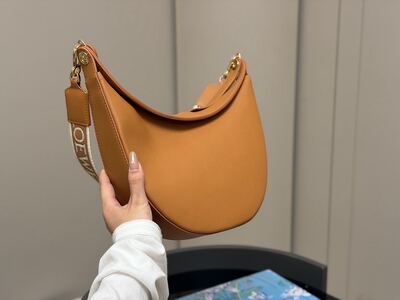 Loewe Anagrama Hobo