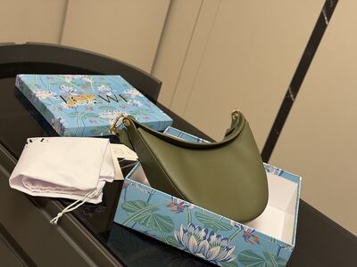Loewe Anagrama Hobo view 13