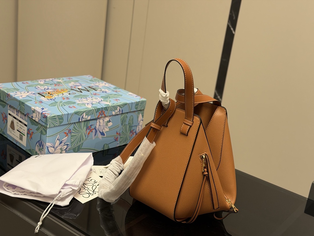 Loewe Hammock Shoulder Bag view