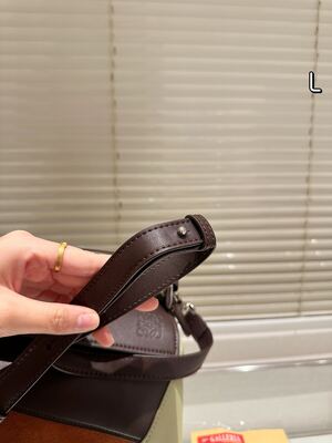 Loewe Wallet Clutch view 4