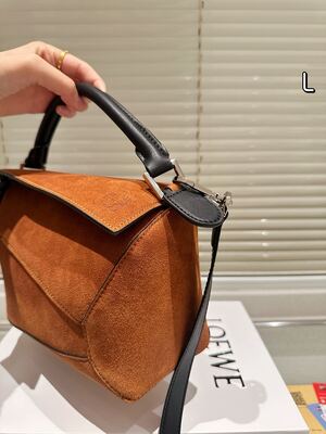 Loewe Hammock Bag