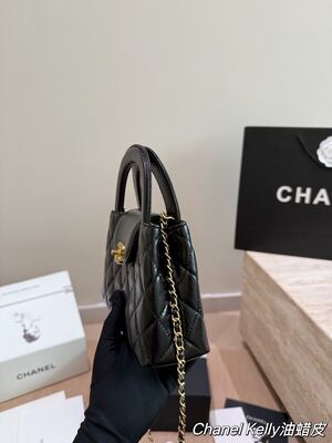 Chanel Kelly Bag view 26