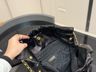 Chanel Grand Shopping Tote view 6