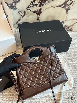 Chanel Caviar Shoulder Bag view 15