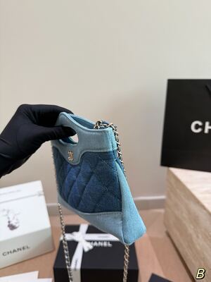 Chanel Handle Bag view 6