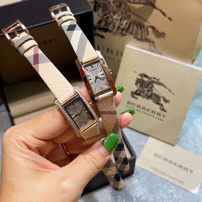 Burberry Watch view 2