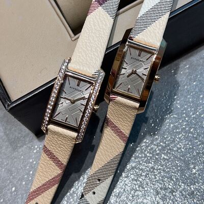 Burberry Watch view 4