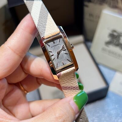 Burberry Watch view 5